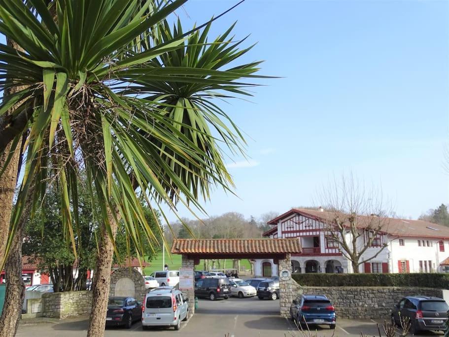 Situation Ideale Piscine Parking Wifi Gare Plage Golf Ciboure Luaran gambar